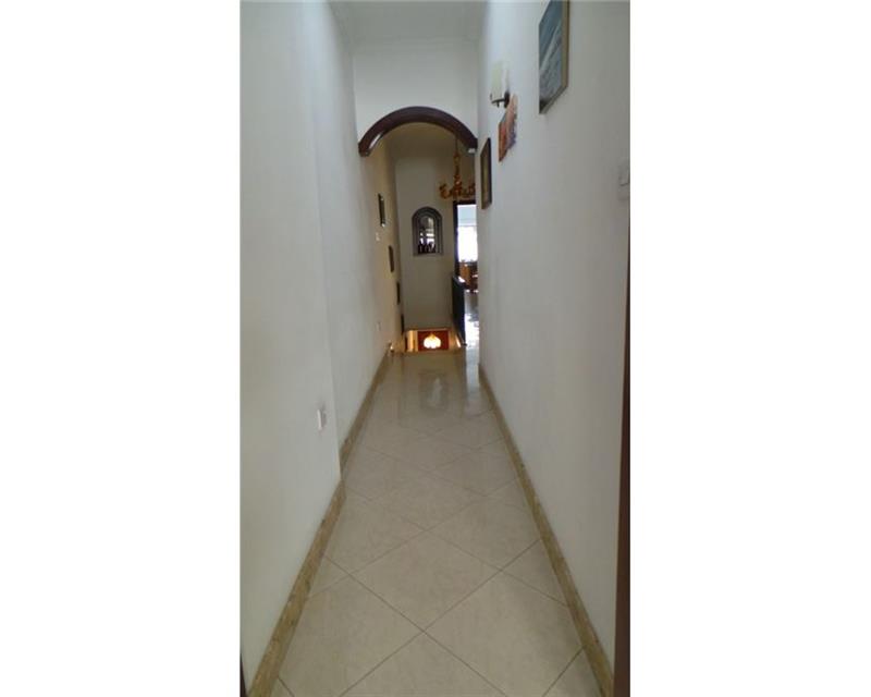 Maisonette Solitary - For Rent - Aktar