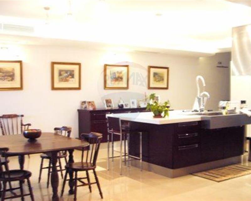 Penthouse - For Sale - View 2