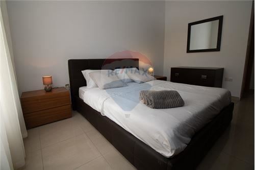 Apartment in Is-Swieqi - Aktar